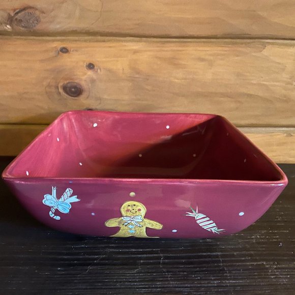 Laurie/Gates Other - Christmas Serving Bowl